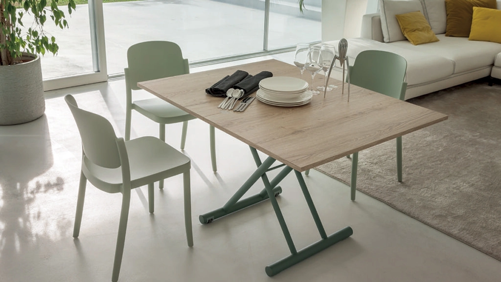 Amelie convertible side table by Altacom