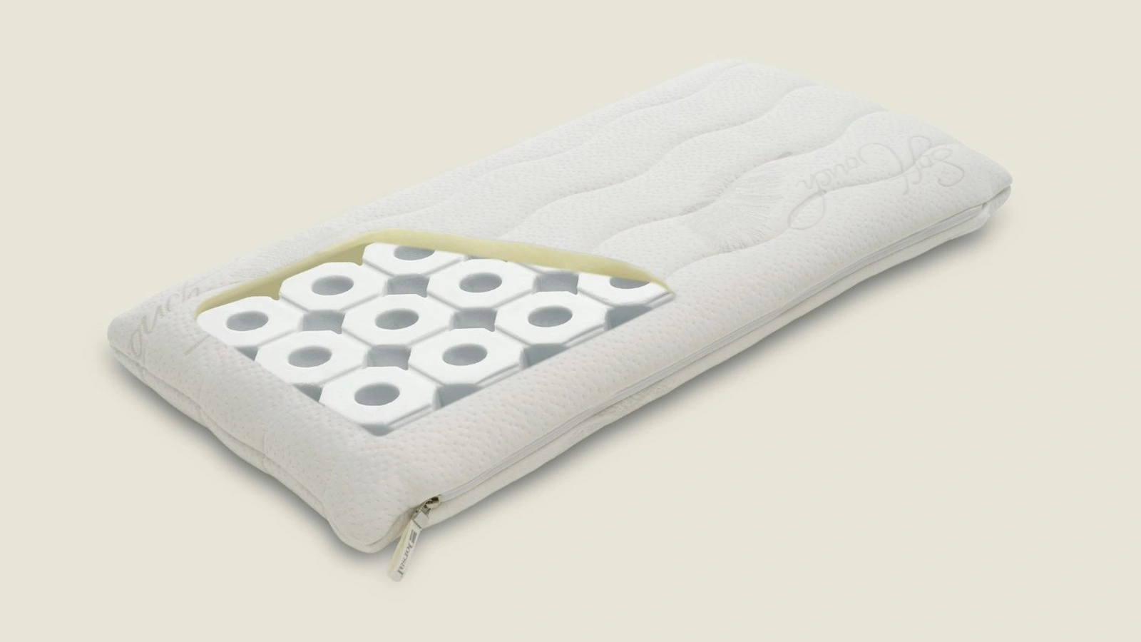 Zefiro rectangular cushion by Dorsal