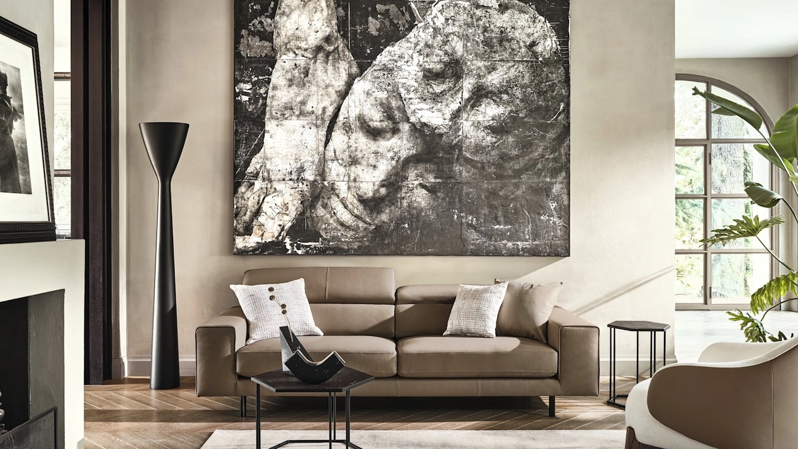 Edgar linear sofa by Calligaris