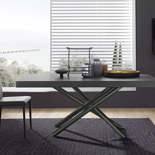 Fahrenheit extendable table with Altacom melamine top