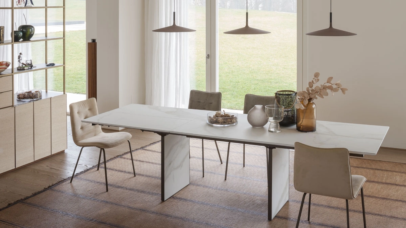 Magnum extendable table by Altacom