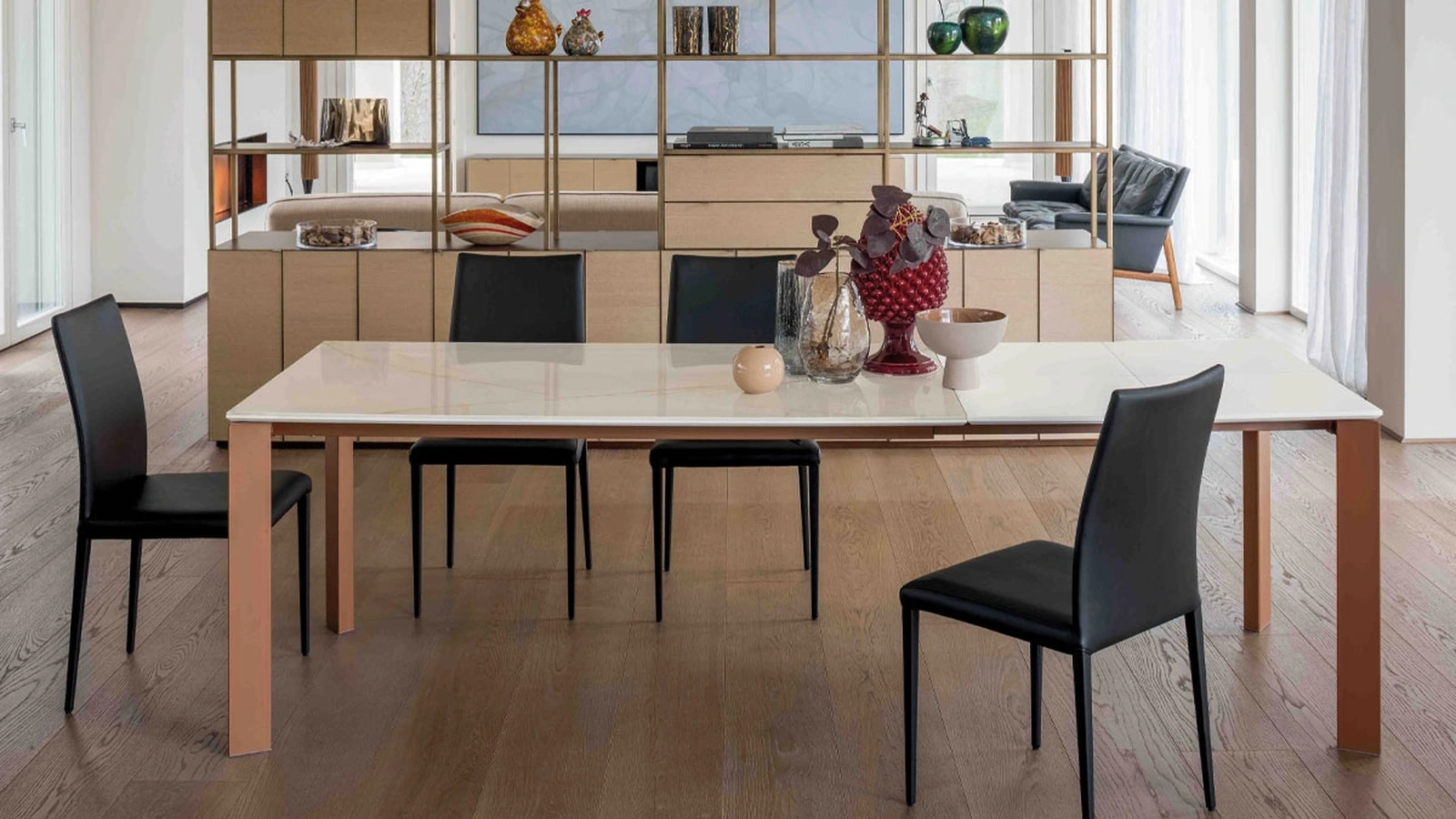 Teorema extendable table by Altacom