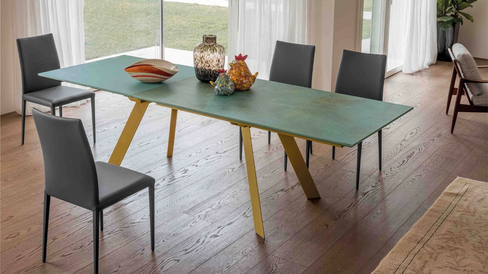 Vertigo extendable table by Altacom