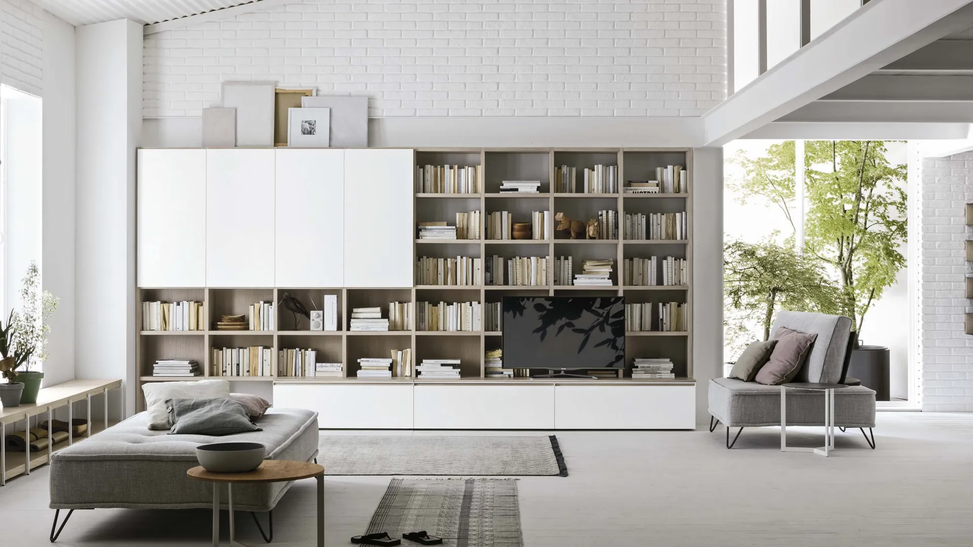 Tomasella wall bookcase