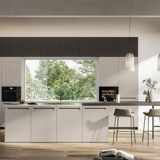 Modern Kitchen with Tekna Island by Arredo3