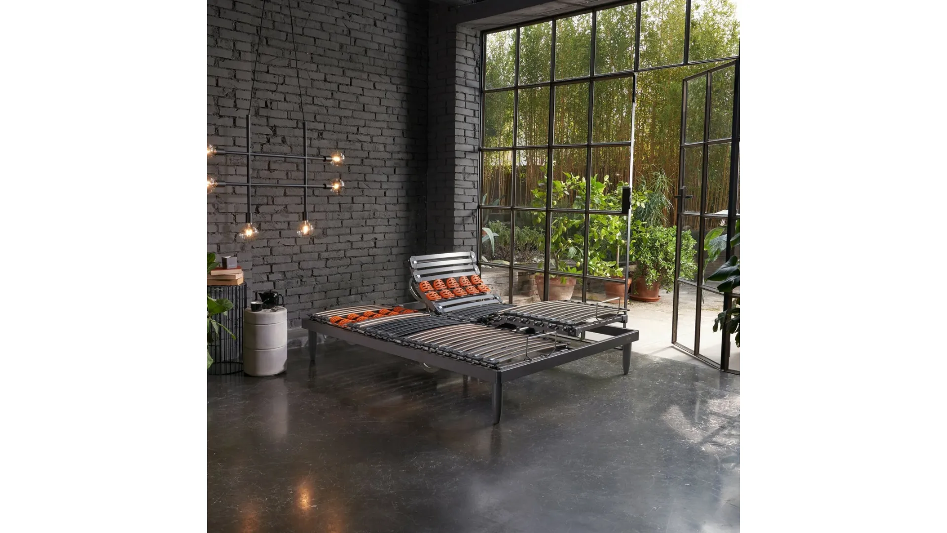 Futura Elettrica wooden bed base by Dorelan.