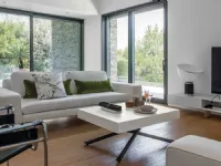Iris transformable coffee table by Altacom