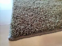 MOVE dark carpet