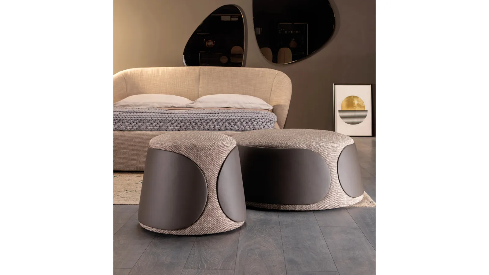 Pouf Mama in fabric and leather by Tonin Casa.