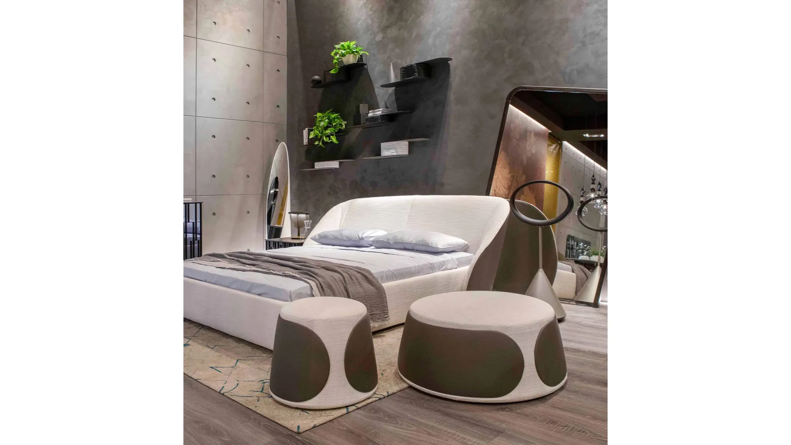 Pouf Mama by Tonin Casa