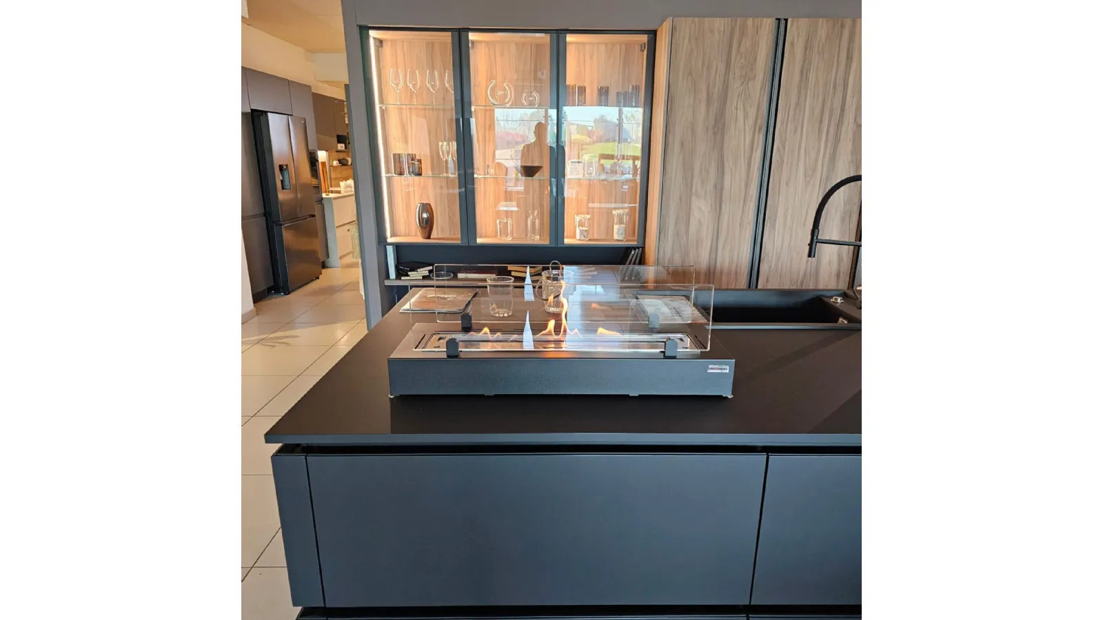 Tabletop bioethanol fireplace