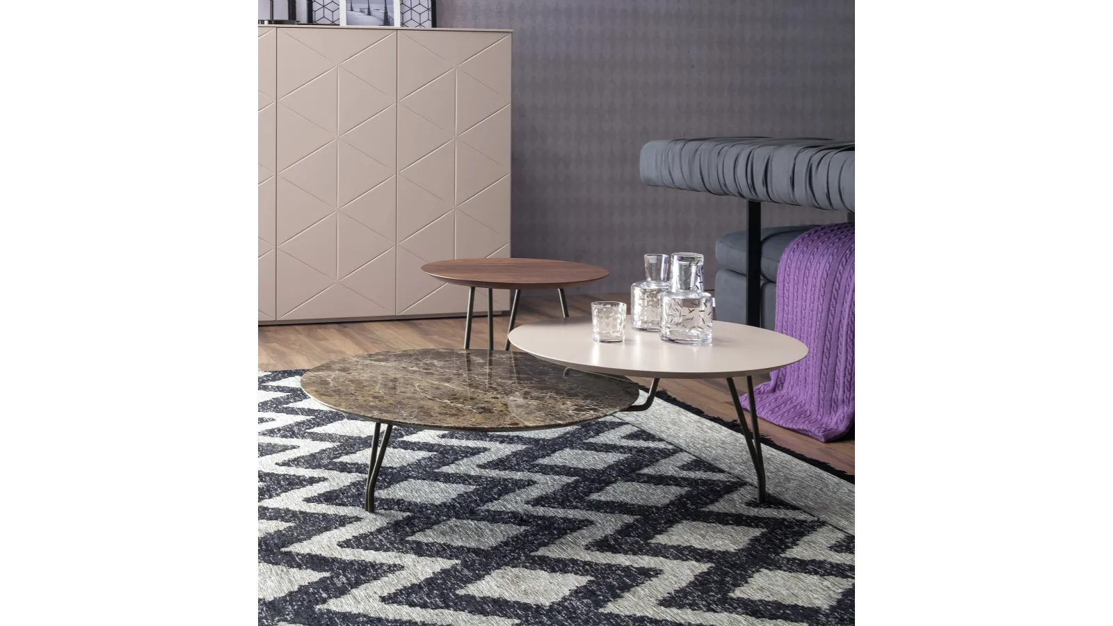 Log coffee table in marble, lacquered and wood by Tonin Casa