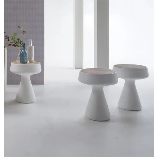 Design coffee table Maki in polyethylene with wooden top by Tonin Casa.