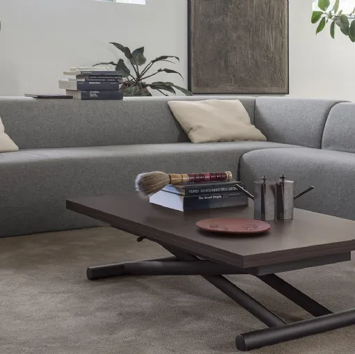 Transformable Universe coffee table with laminated top by Altacom