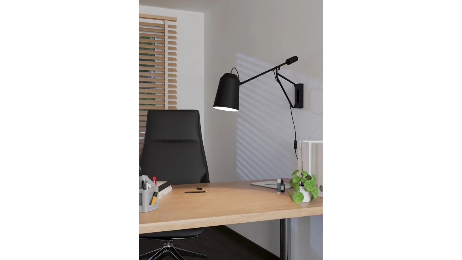 Loreto wall lamp by Eglo