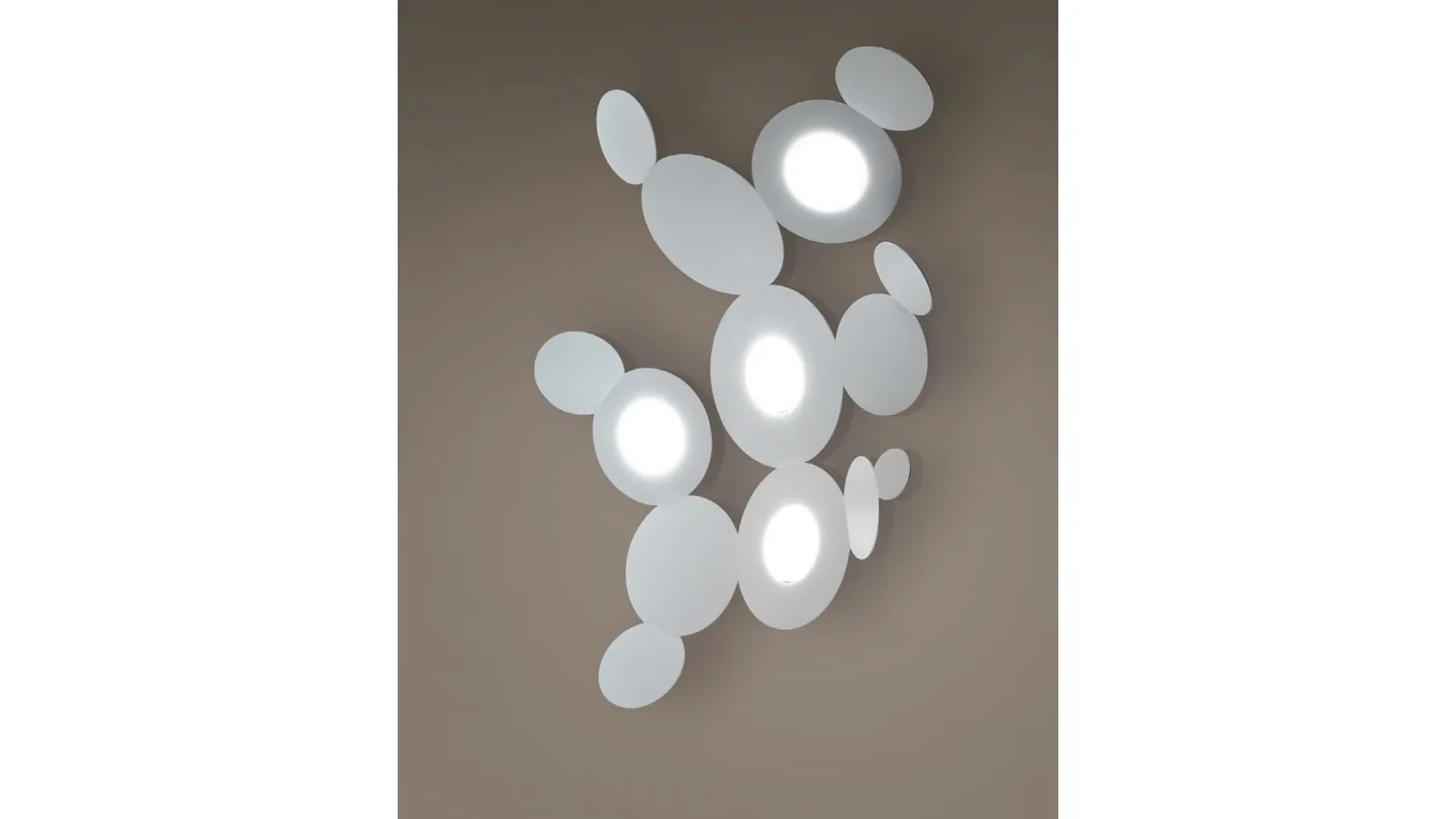 Cattaneo's Mickey wall lamp