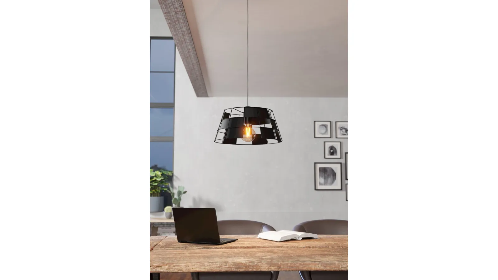 Eglo's Pontefract pendant lamp