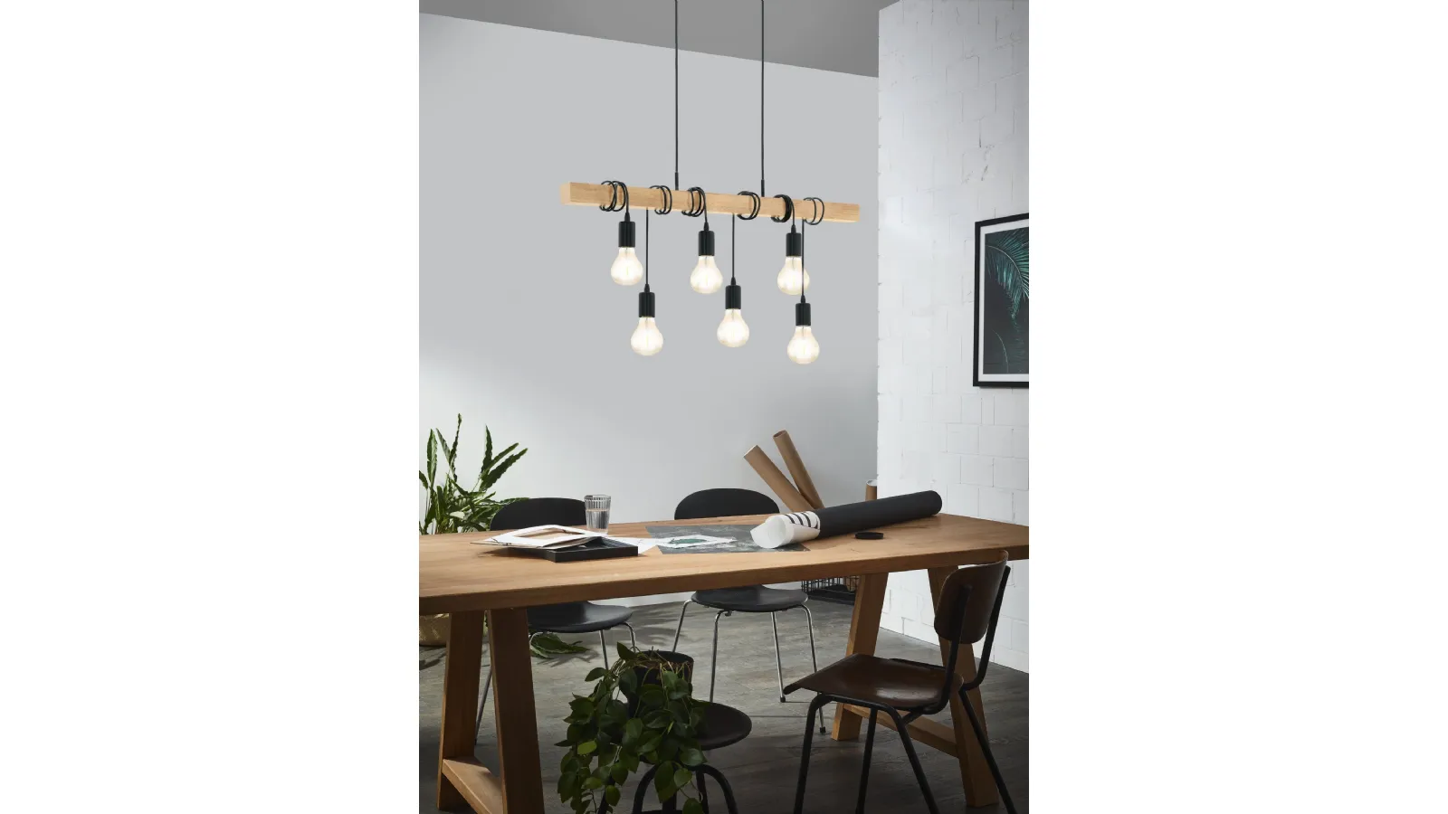 Townshend pendant lamp by Eglo.