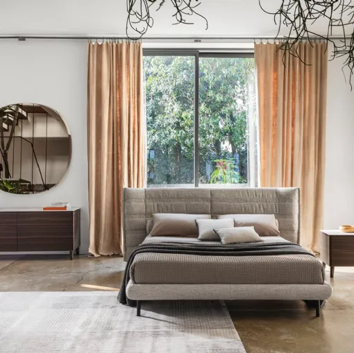 Monbed upholstered bed by Calligaris