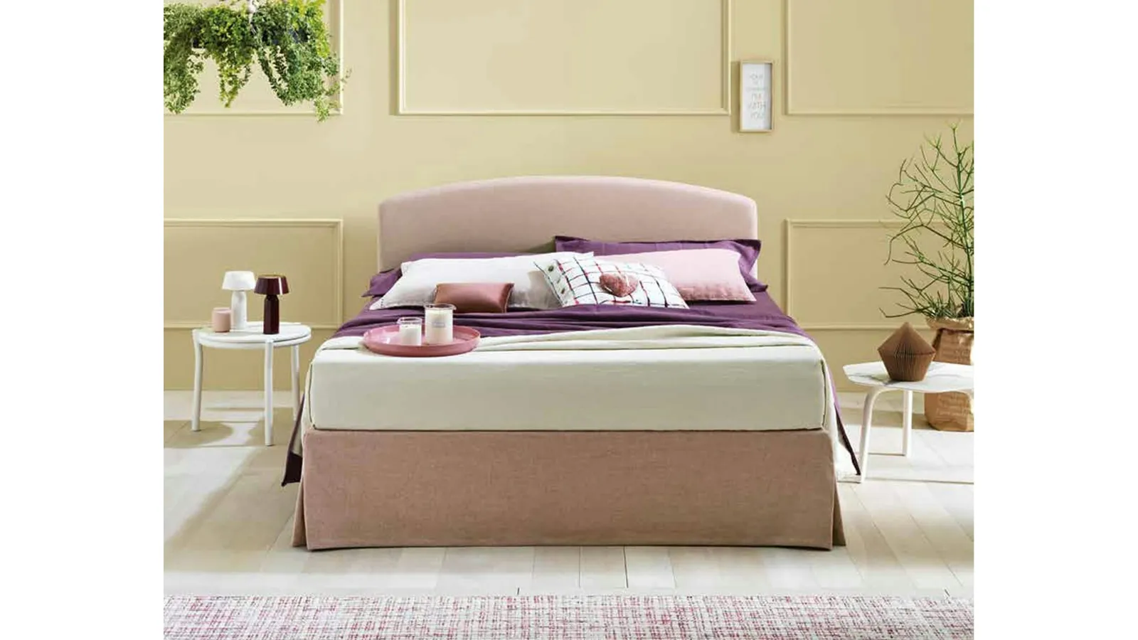 Simplicity Project C30 bed with rounded headboard by Dorsal