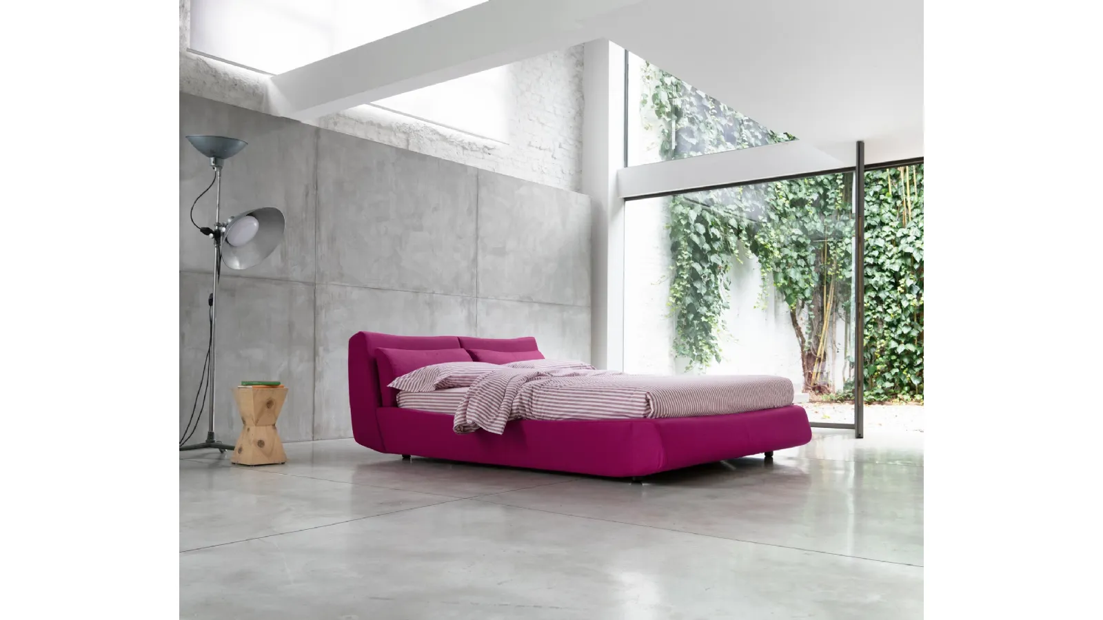 Double bed Splash by Noctis.