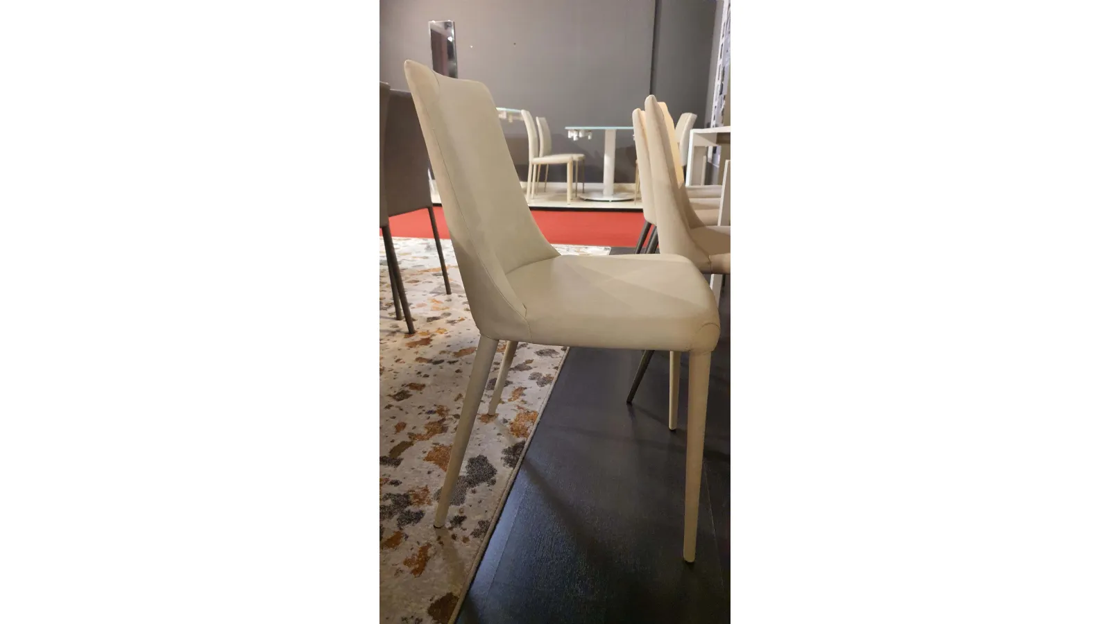 APEROL NABUK CREAM CAFE