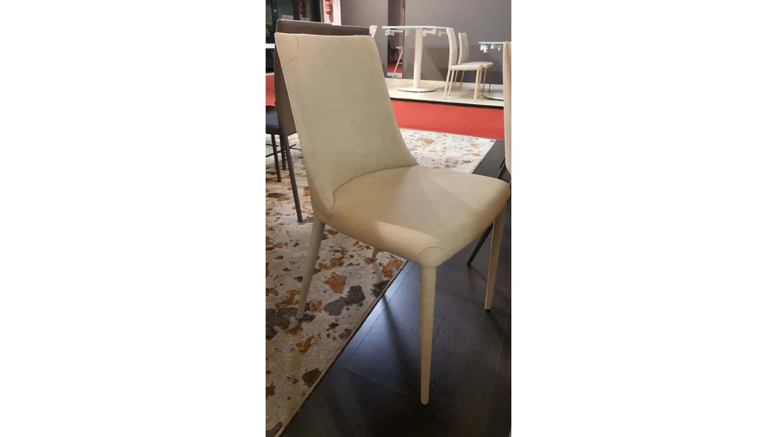 APEROL NABUK CREAM CAFE