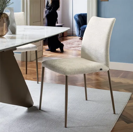 Atlas Connubia chair