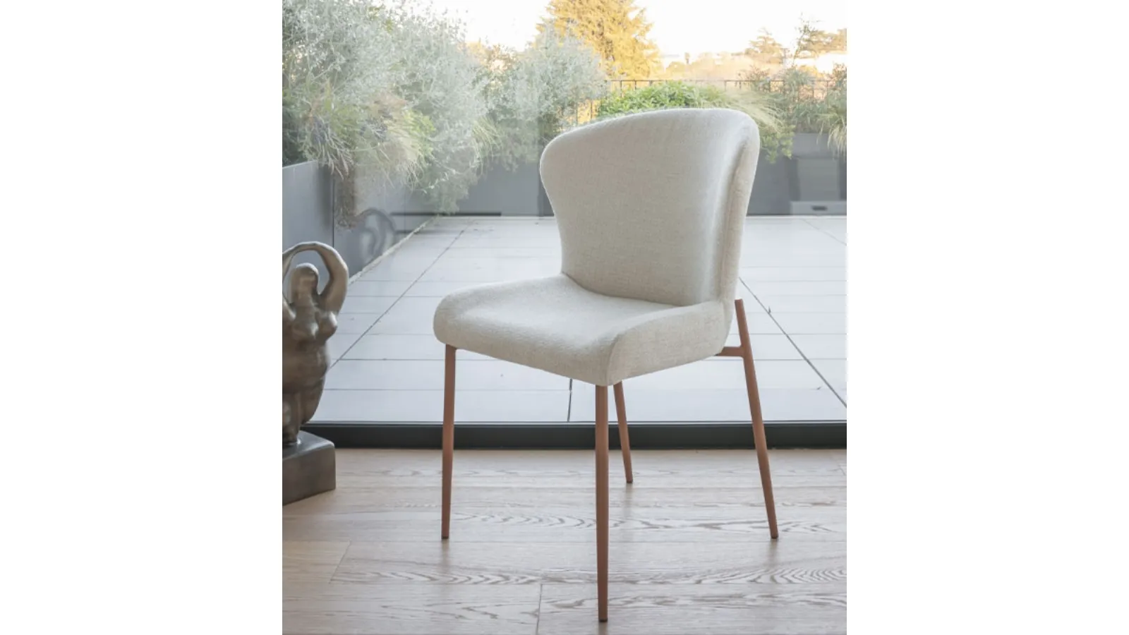 Aurora Chair in Padded Fabric by Altacom