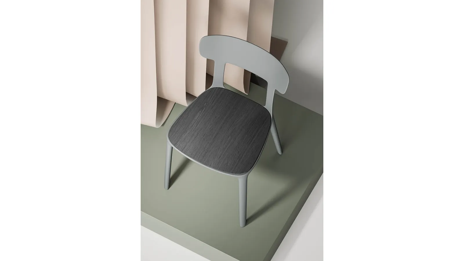 Canova chair in polypropylene with seat in Anthracite Grey stained Ash by Infiniti.