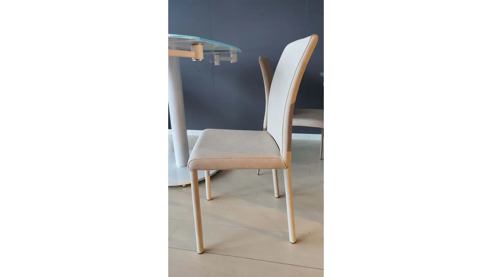 CARAMELnabukcremacaffe