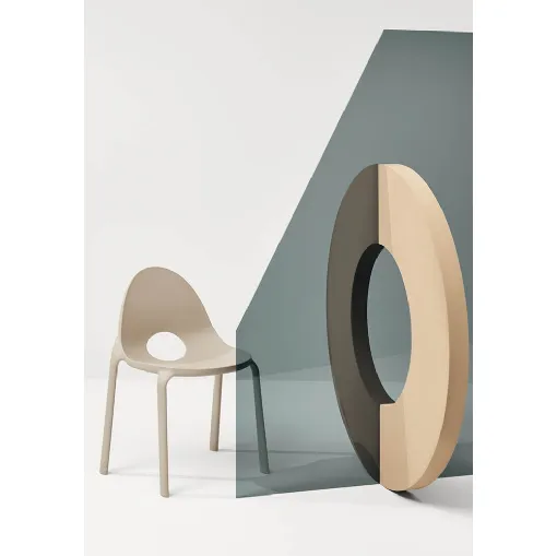 Stackable chair Drop in polypropylene Sand by Infiniti