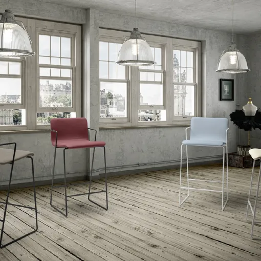 Fluid/C Stool by Zamagna