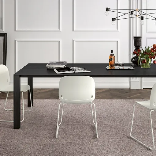 Intro stackable chair by Pianca