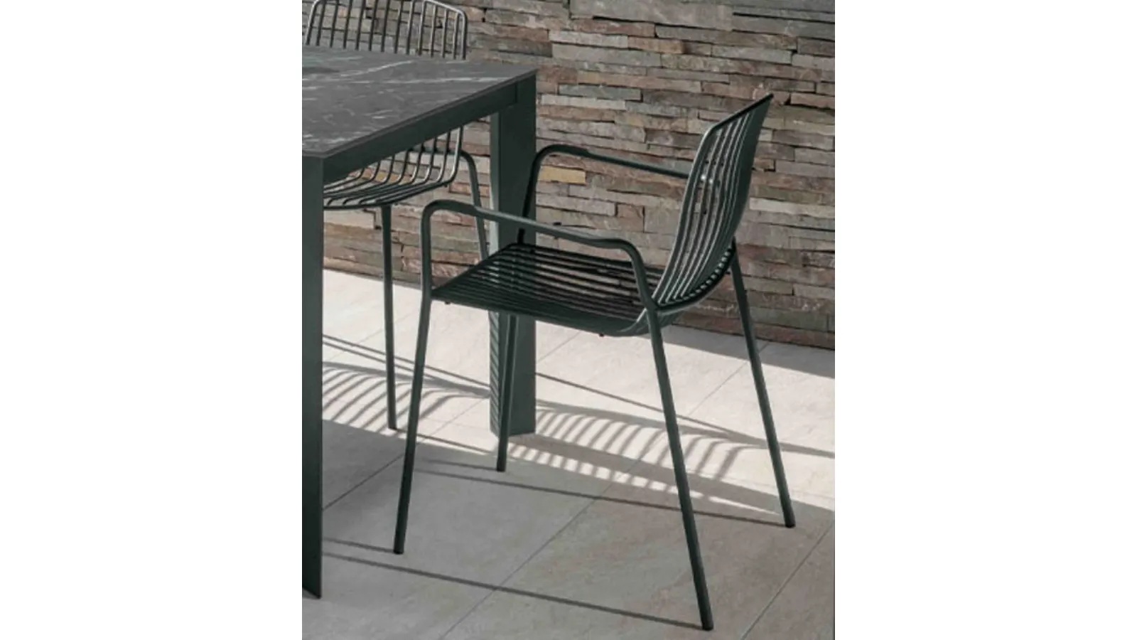 Jasmine metal chair by Altacom