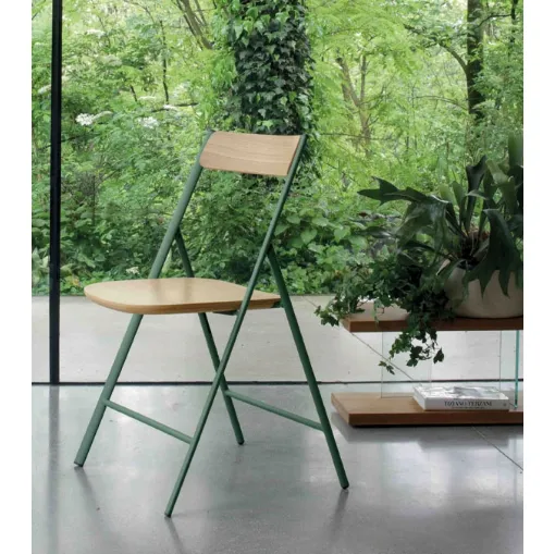 Jolie Wood folding chair by Altacom