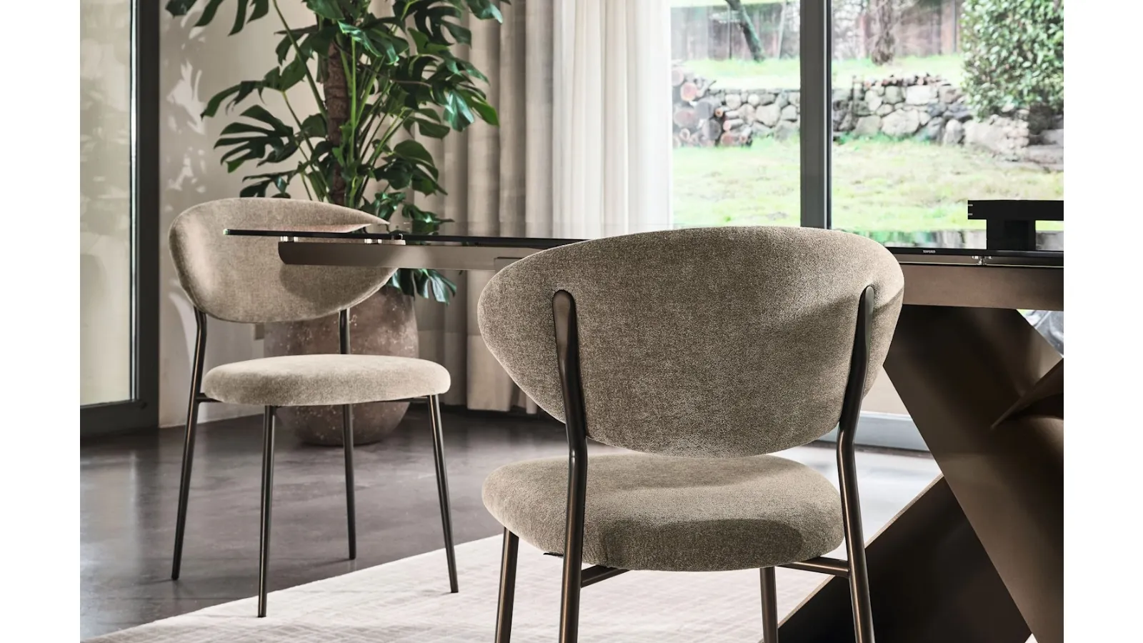 Manta upholstered fabric chair by Calligaris