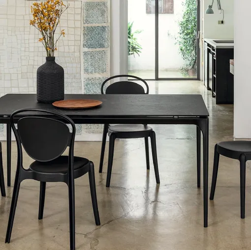 Parisienne polycarbonate chair by Calligaris