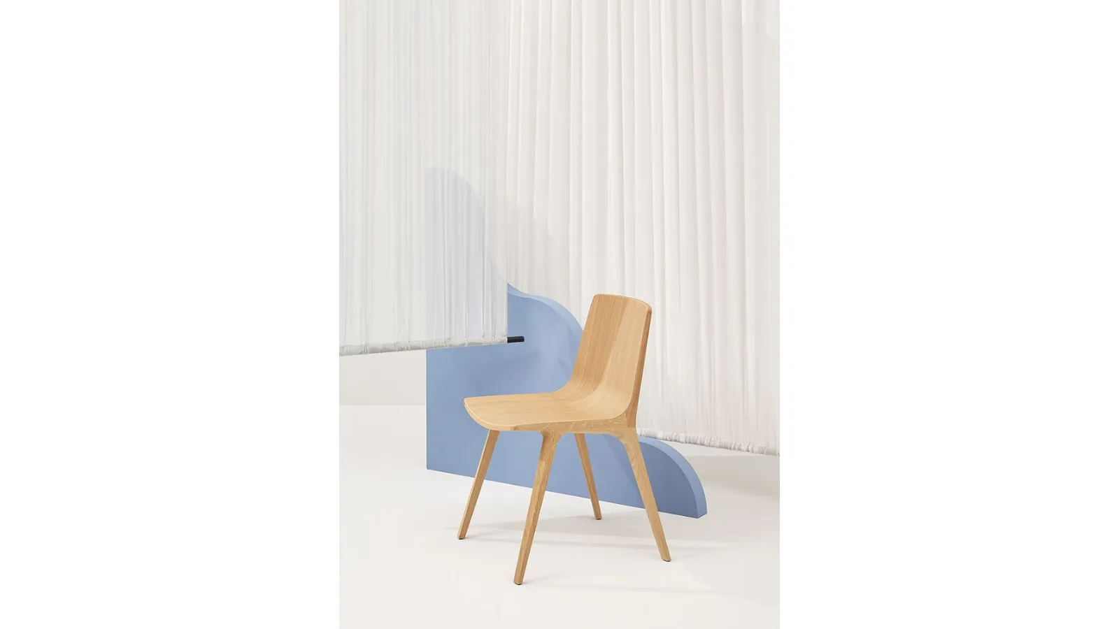 Seame 4 Legs Chair in Natural Oak by Infiniti.