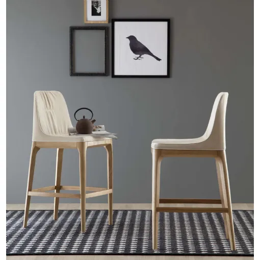 Leather stool Mivida by Tonin Casa