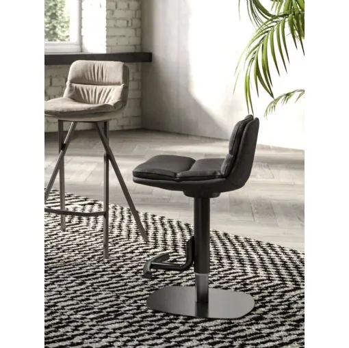 Morfeo stool by Ozzio