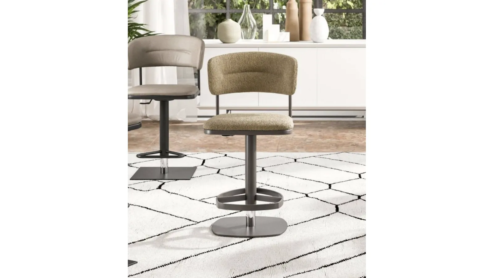 Persy stool by Ozzio