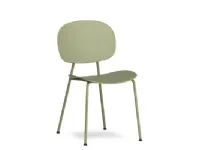Pop Round Chair in polypropylene and steel by Infiniti.