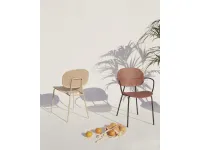 Slim Round Chair in polypropylene with steel structure by Infiniti