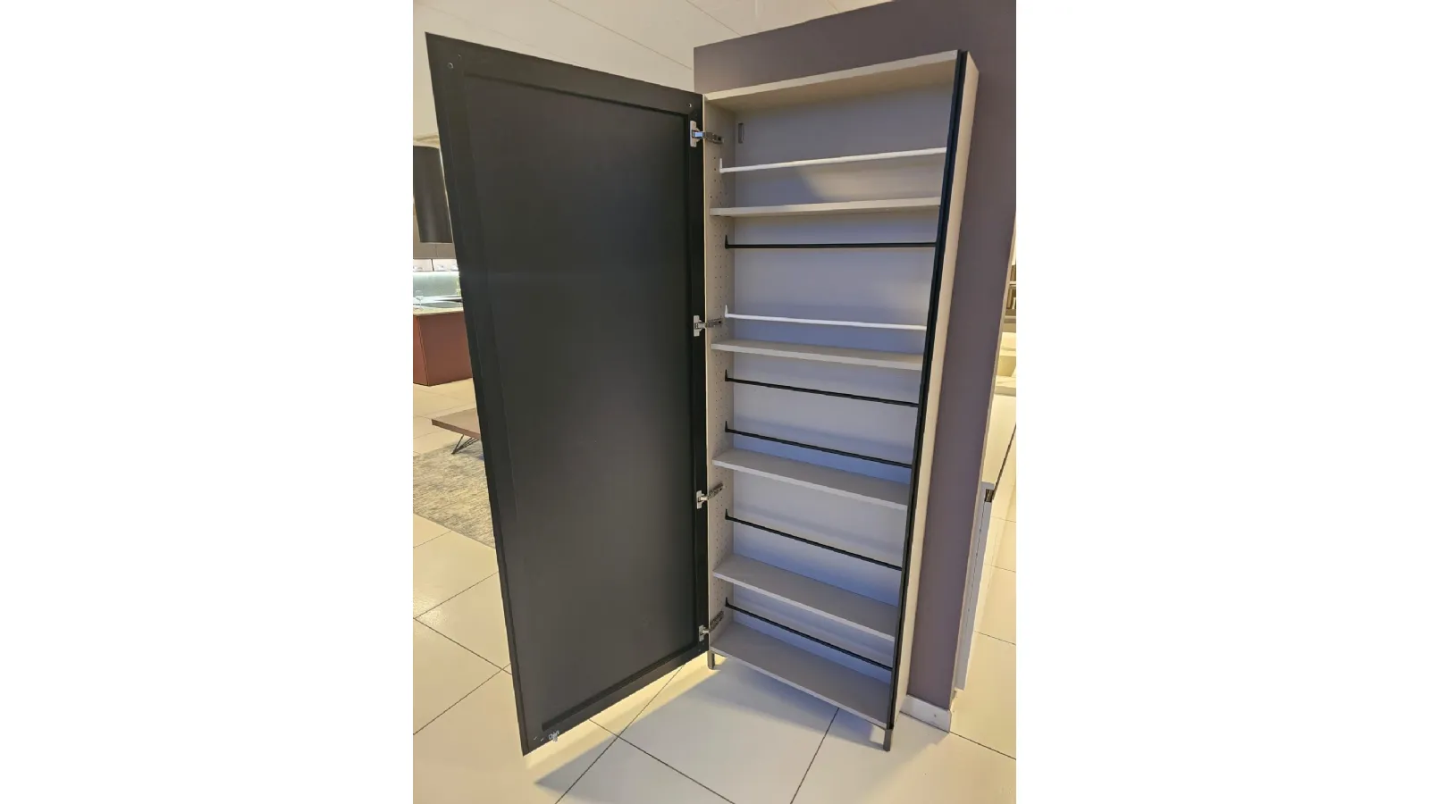 SHOERACK WELCOME BIRE