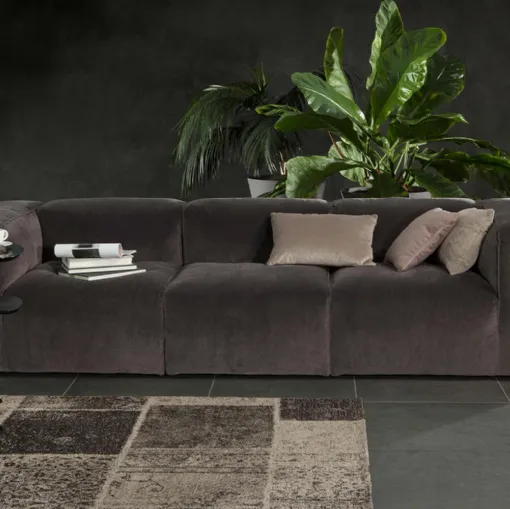 Linear sofa Astoria by Tonin Casa