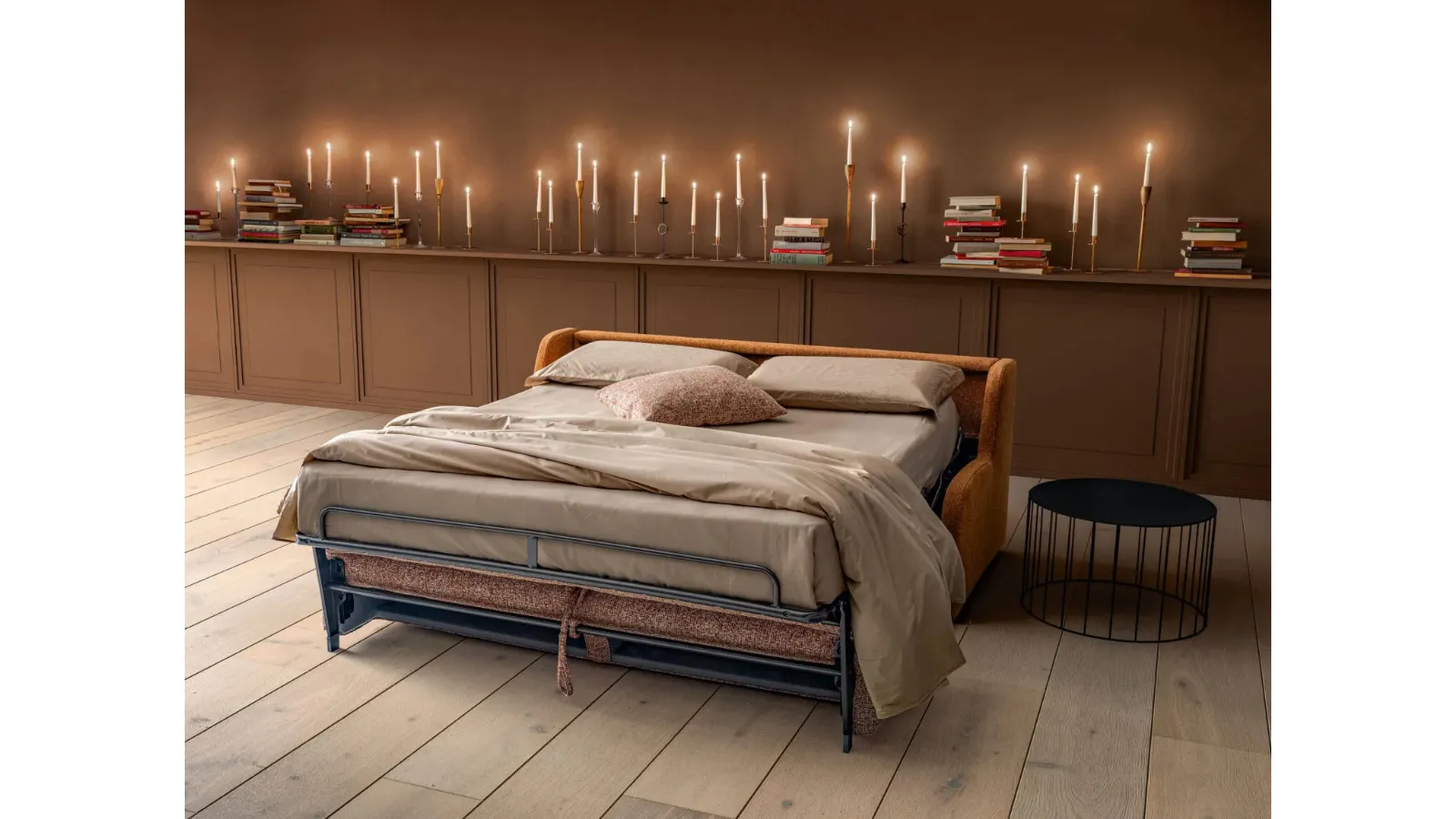 Linear Climb Sofa Bed by Samoa