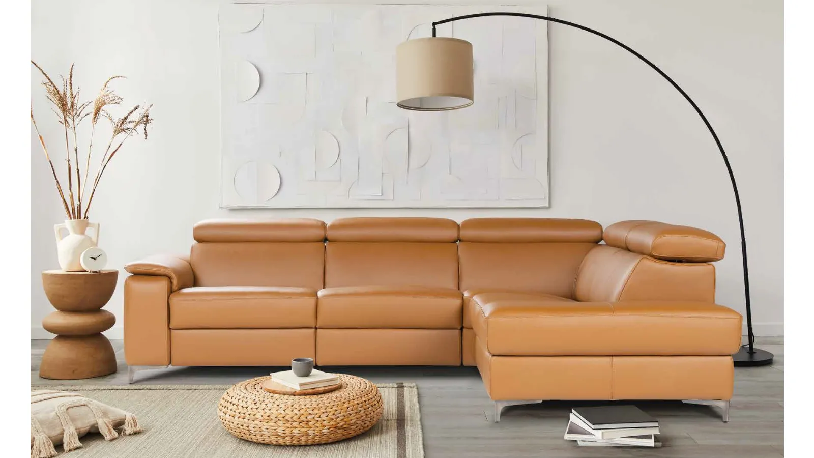 Louise corner relax sofa in leather by Nicoletti Home