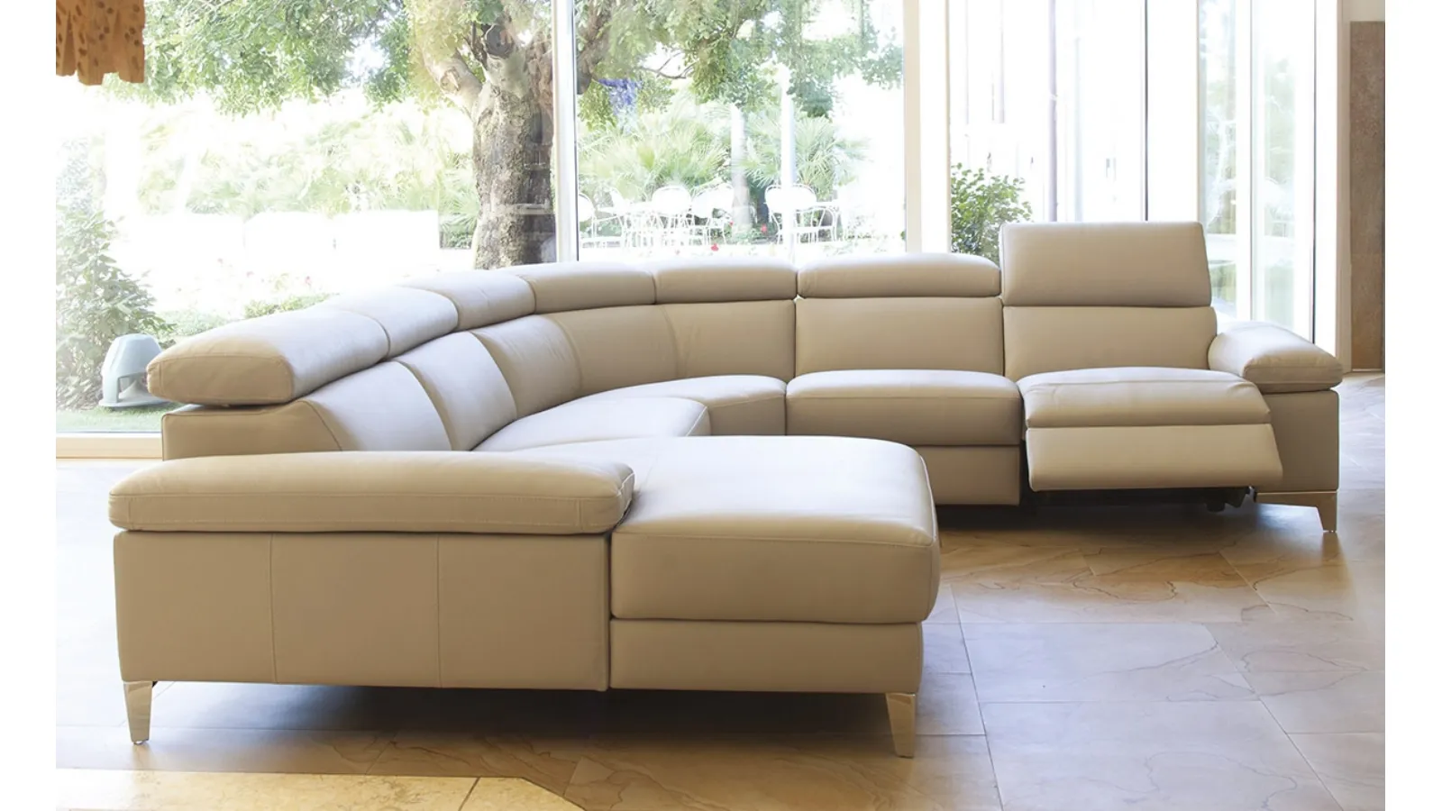 Megan corner sofa with chaise lounge by Nicoletti Home