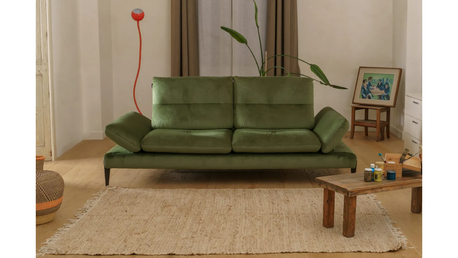 Linear sofa in Monnalisa fabric by Nicoletti Home